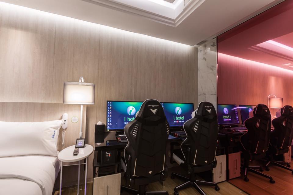 ihotel1