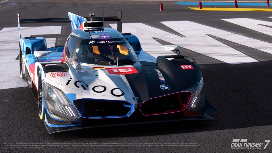 gran-turismo-7-voiture-bmw-m-hybride-v8-25