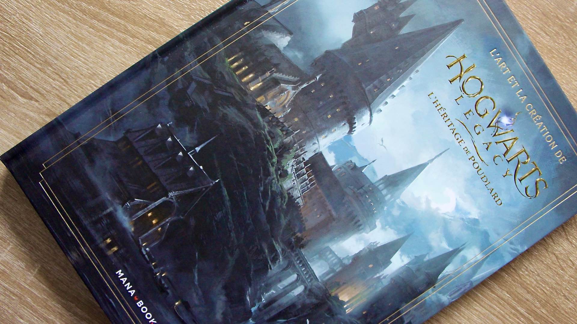 hogwarts-leegacy-artbook-mana-books