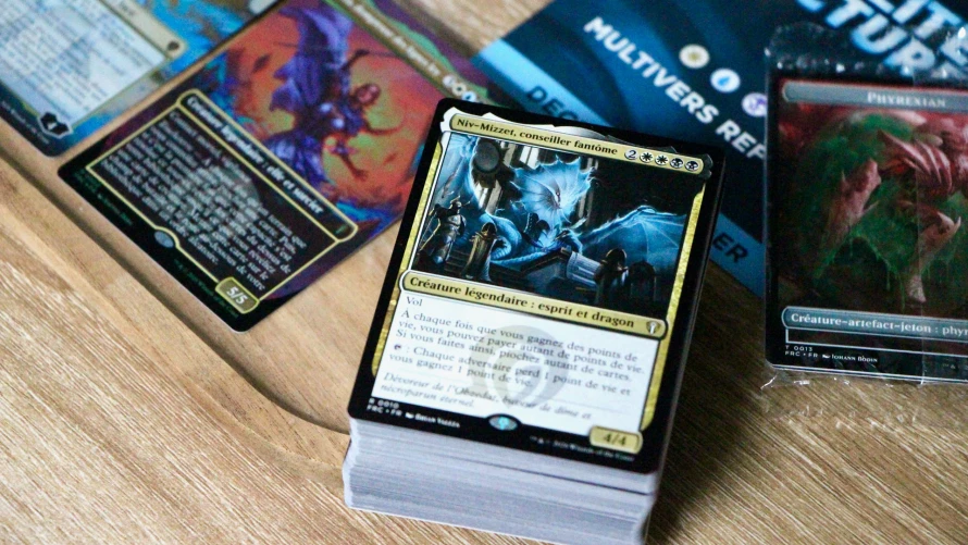 magic-realite-fracturee-deck-commander-cartes