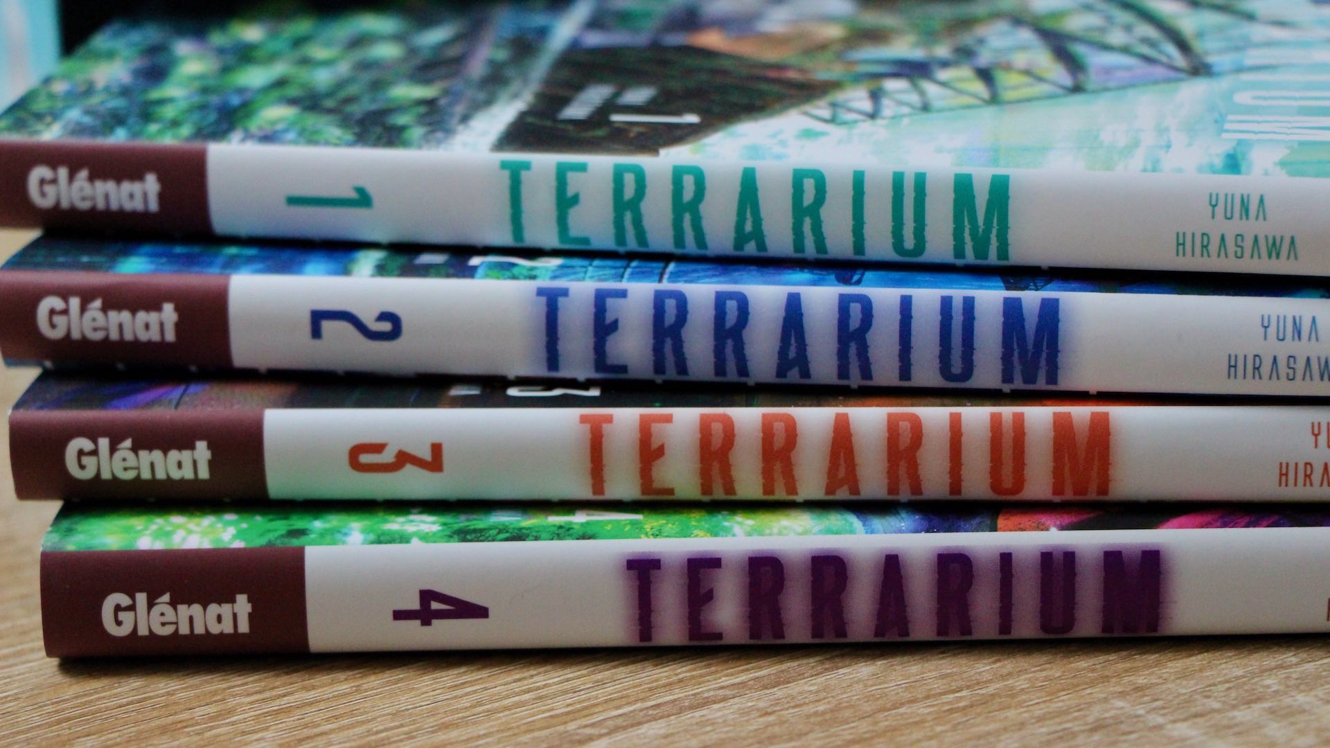 terrarium-tomes