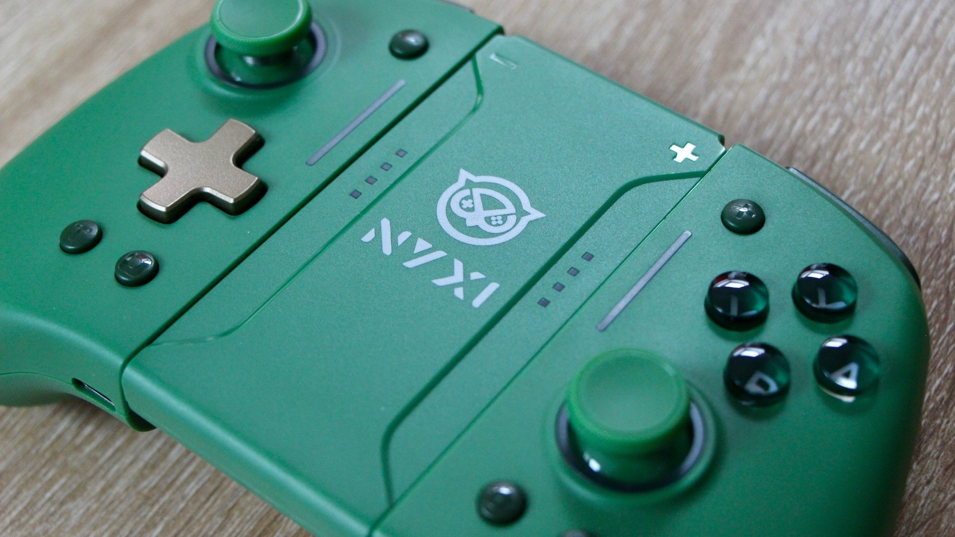 hyperion-pro-nyxi-manette