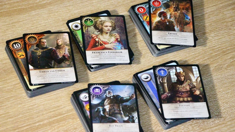 gwent-le-jeu-cartes-legendaire-factions