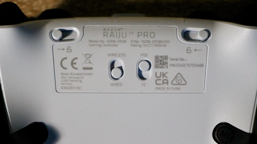 razer-raiju-v3-pro-wired-wireless