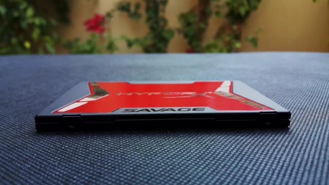 8-Kingston-Savage-SSD-240GB-7mm-SSD