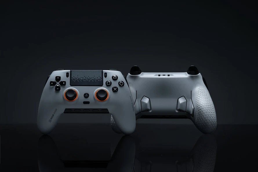 SCUF26-OMEGA-Light-Grey-Mar-7713