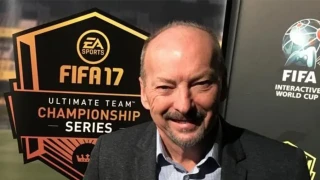 Peter Moore : construisons une vraie communauté