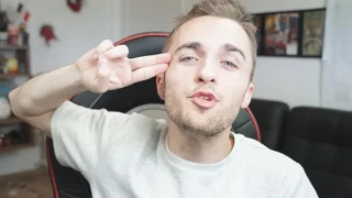 Squeezie lance sa Web TV !