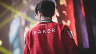 LoL : Faker fait son entrée dans le Forbes 30 under 30