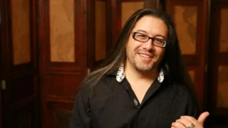 John Romero n'a pas le temps : il vend les disquettes originales de Doom 2 sur eBay !