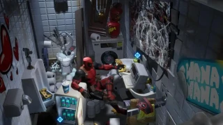 Trouver la bouée de bain de Deadpool
