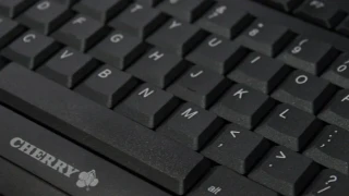Jouer avec un clavier et une souris sans fil ? 