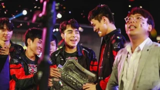 LoL : Phong Vũ Buffalo et Vega Squadron sont qualifiés pour les phases suivantes des play-in du MSI 