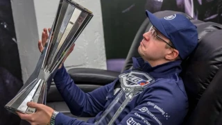 Blizzard honore la mémoire de INTERNETHULK en dévoilant le Dennis Hawelka Award !