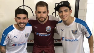 Les joueurs SK Gaming CS:GO se convertissent au football le temps d'un match caritatif aux côtés de Neymar