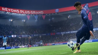 FIFA 19 propose un patch pour nerfer les gestes techniques et retoucher le jeu en profondeur