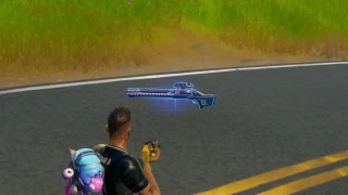 Éliminer des adversaires avec le Rail Gun, défi saison 7