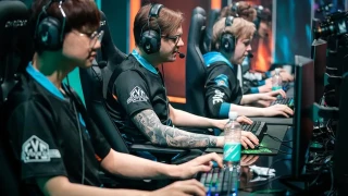 LoL : Kikis quitte Rogue
