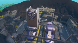 Fortnite : Défi Décryptage, puce 52 : Utiliser l'aérosol Robot à l'intérieur d'une usine de robots