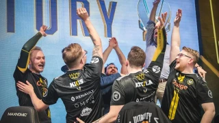 LoL : Vitality prolonge Cabochard et Jactroll !
