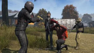 « Soyez l'adulte dans la pièce » : Dean Hall livre ses regrets et ses leçons 12 ans après le lancement de DayZ
