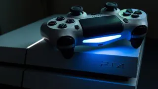 La PlayStation 4 en fin de vie ? Sony incite les joueurs concernés à se tourner vers la PS5