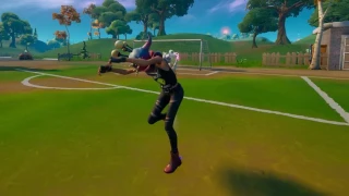 Danser avec un parasite extraterrestre à Sunny Shores, Lazy Lake ou Pleasant Park, défi saison 7