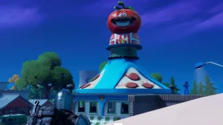 Mettre le feu à l'autel de la tomate et danser devant près de Pizza Pit ou au food truck de Pizza Pete, défi semaine 4