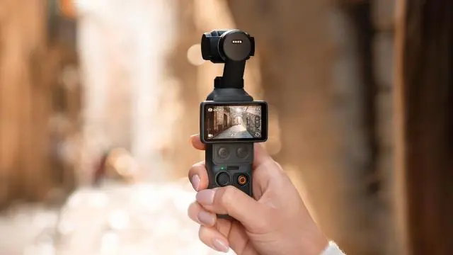 DJI présente la Osmo Pocket 4P, une caméra miniature équipée d'un double objectif