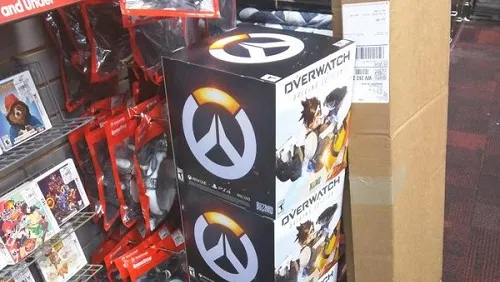 Overwatch : Buy to play, Free to play ?