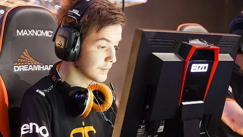 pronax quitte fnatic, dennis le remplace !